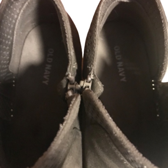 Old Navy olive green booties - Picture 5 of 5